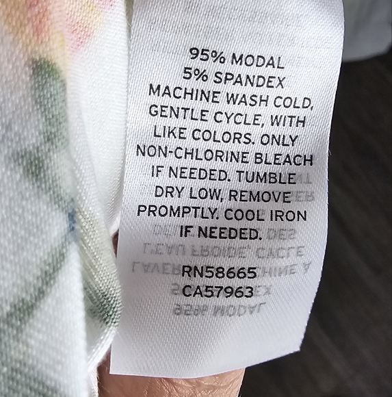 Rachel Parcell  Sleep Shirt in Ivory Poppy Vine. NWT Size Medium Floral Print - Picture 4 of 10